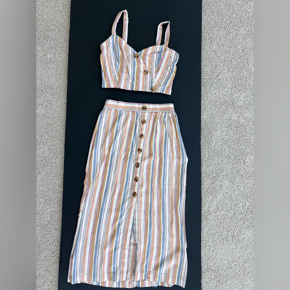 Aeropostale Striped Button-Down Skirt